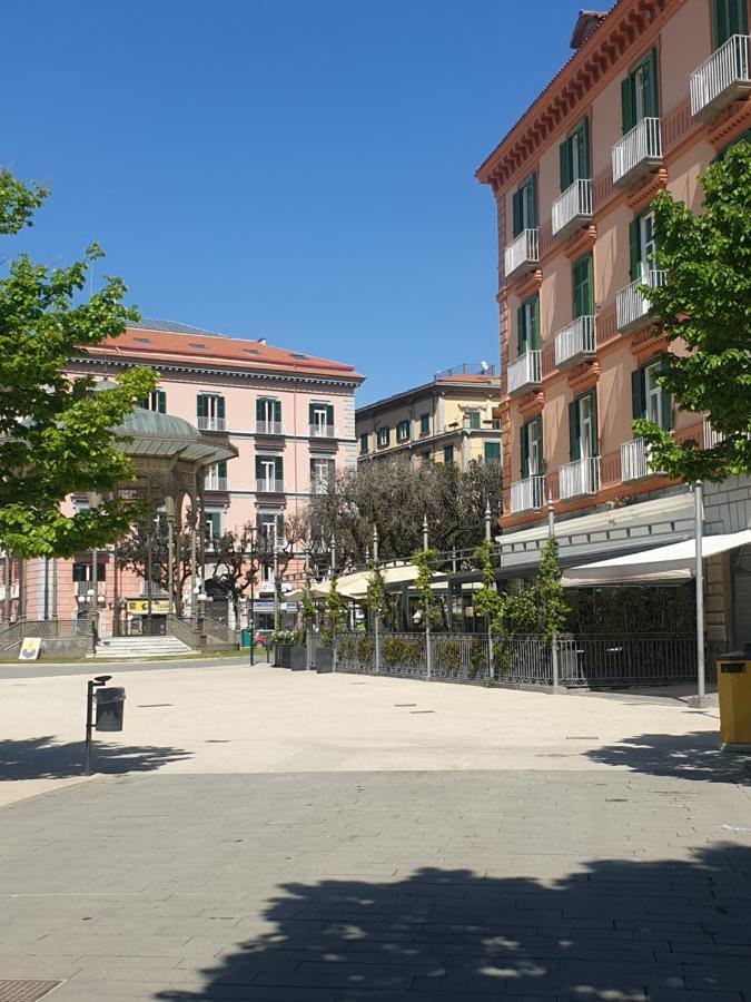 La Residenza Della Fenice 卡斯特拉玛雷帝斯达比亚 外观 照片