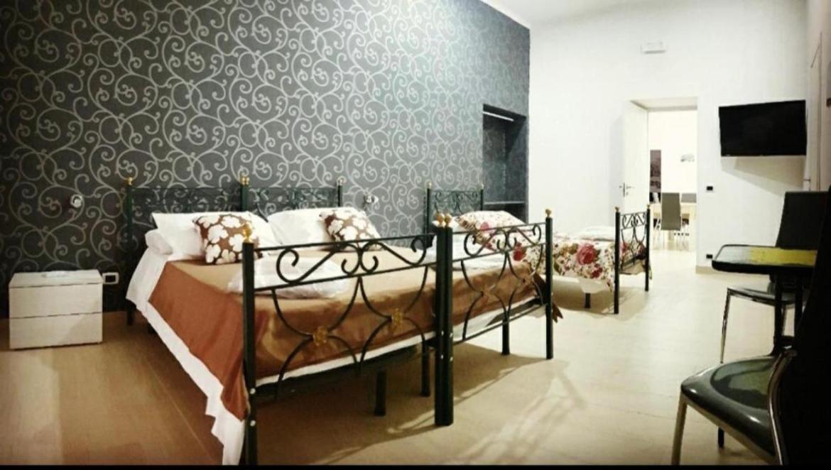 La Residenza Della Fenice 卡斯特拉玛雷帝斯达比亚 外观 照片